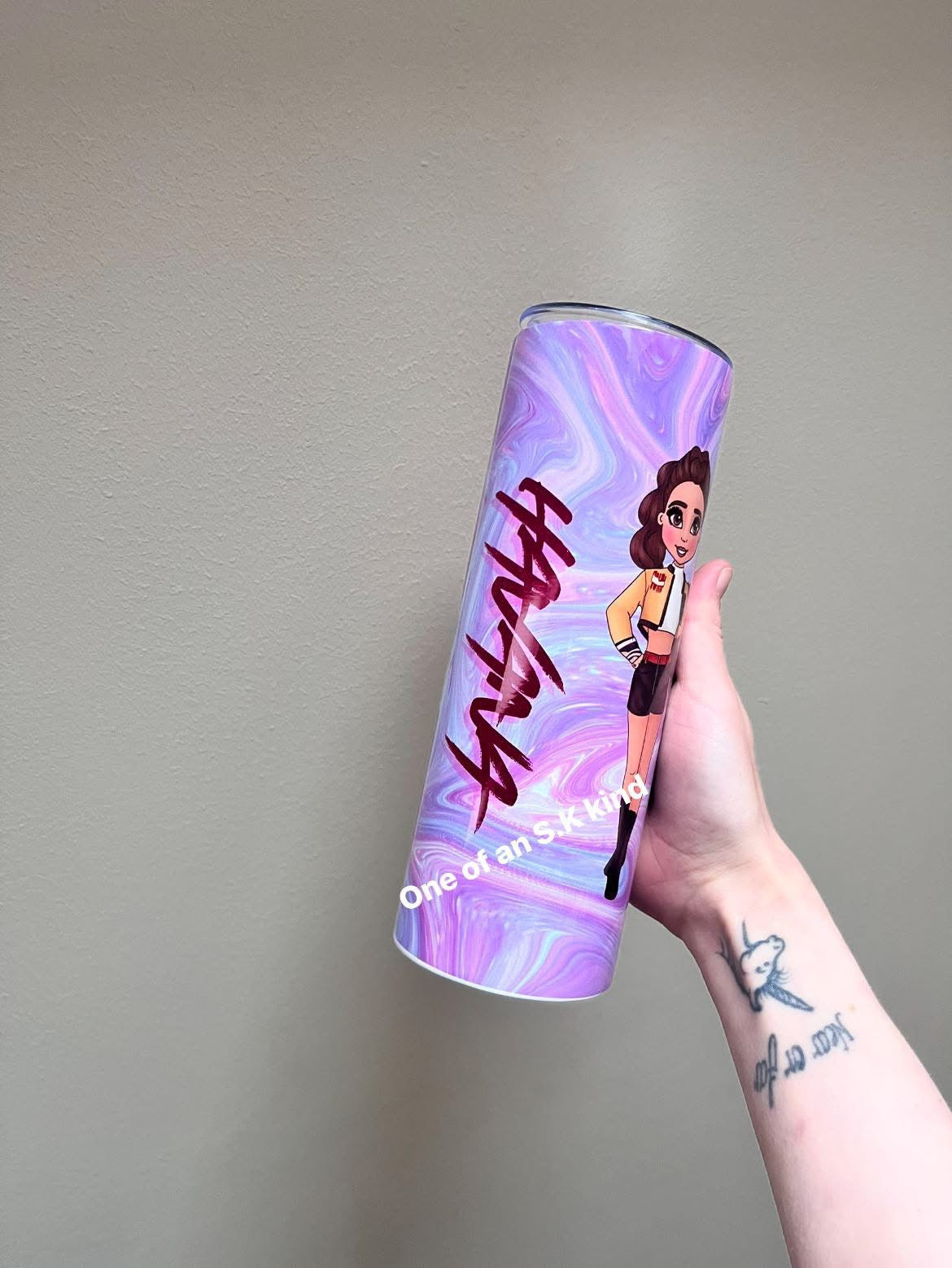 Hunters 20oz stainless steel tumbler.