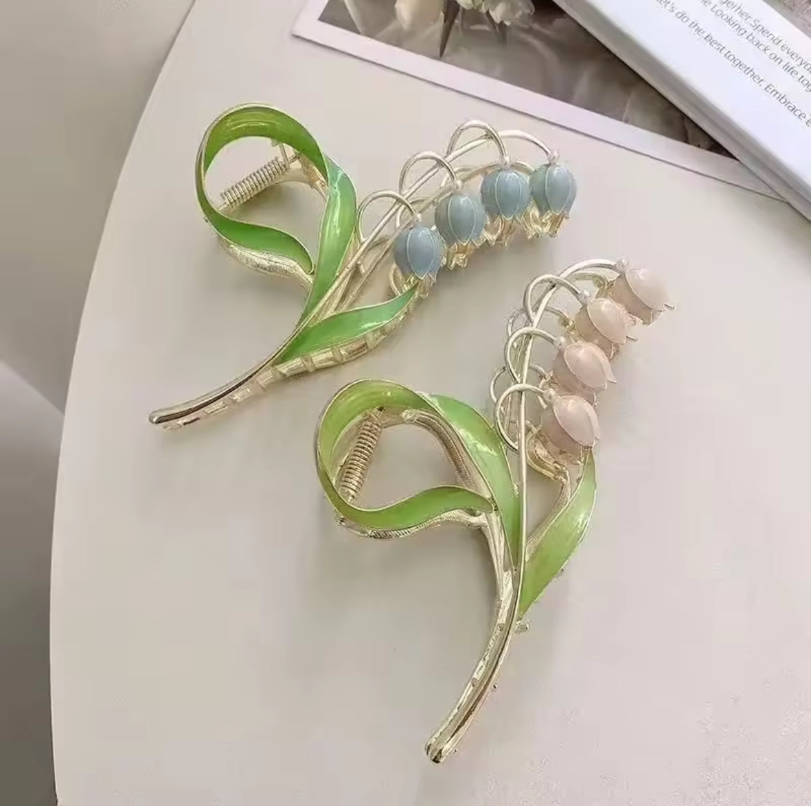 Lily of the valley claw clip